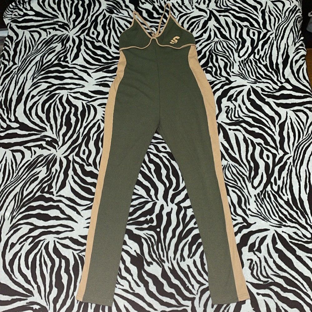 Soleboy race car green two toned jumper ribbed criss cross body suit size large